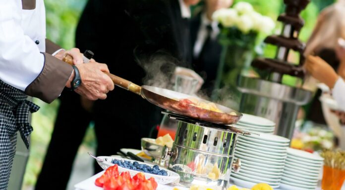 Werken met een traiteur: zo handig kan het zijn traiteur bruiloft